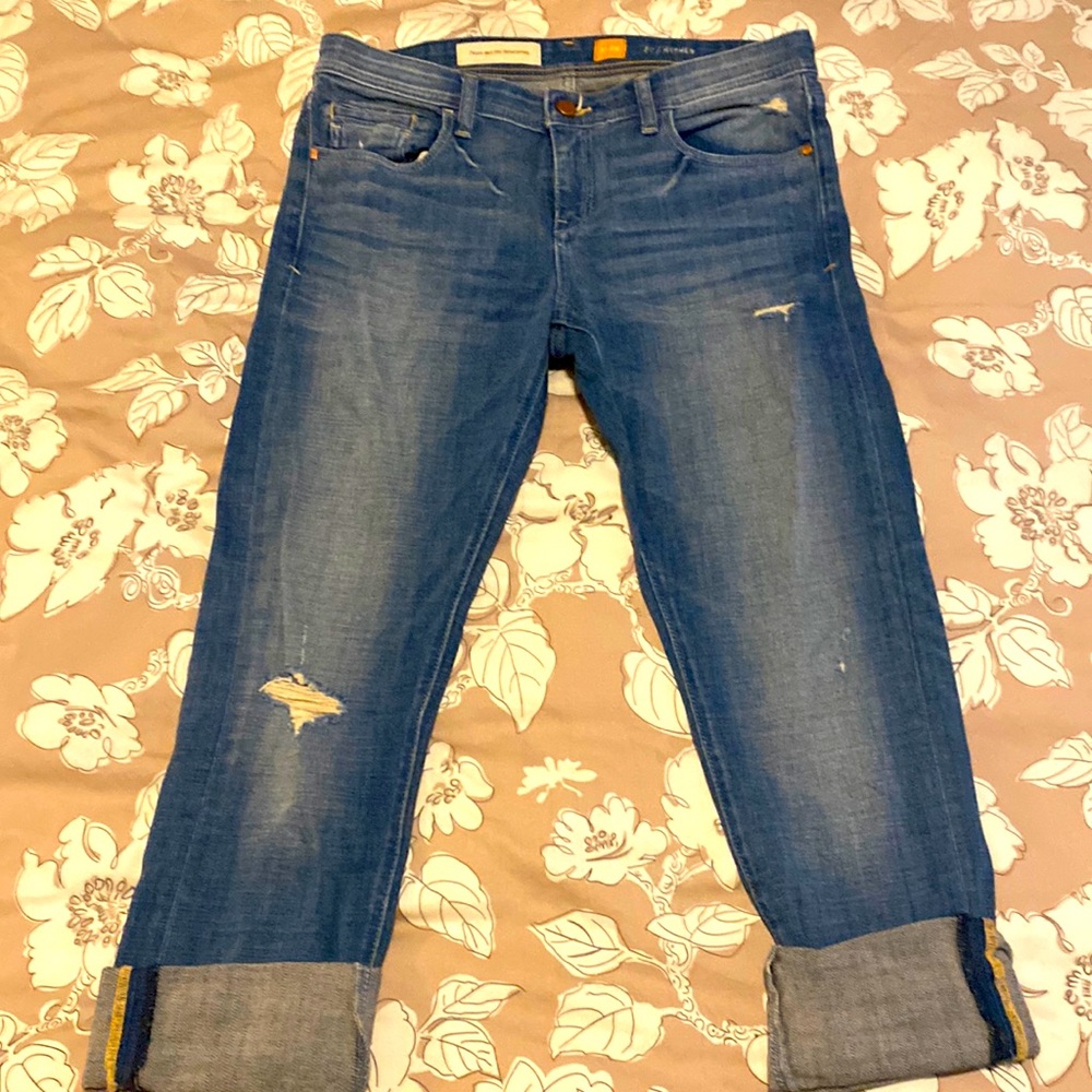 Pilcro Premium Hyphen Distressed Mid Rise Jeans Like New never worn!